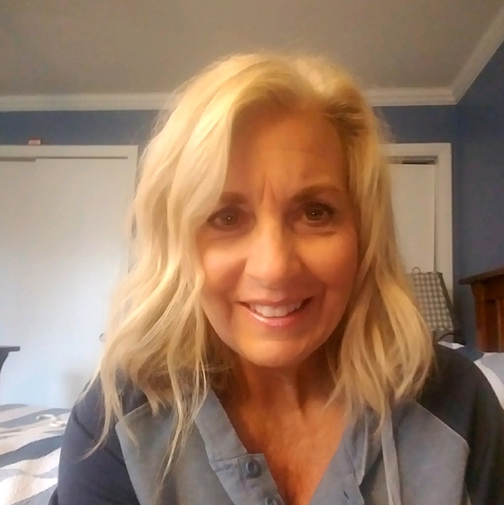 Meet your Posher, Cathy